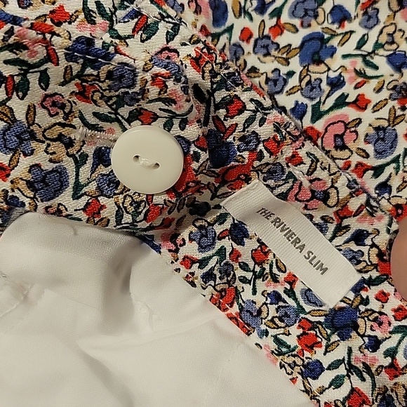 ❤ NWOT! ANN TAYLOR LOFT MARISA RIVIERA SLIM CROP FLORAL PANTS, 2 (26) - Picture 3 of 5